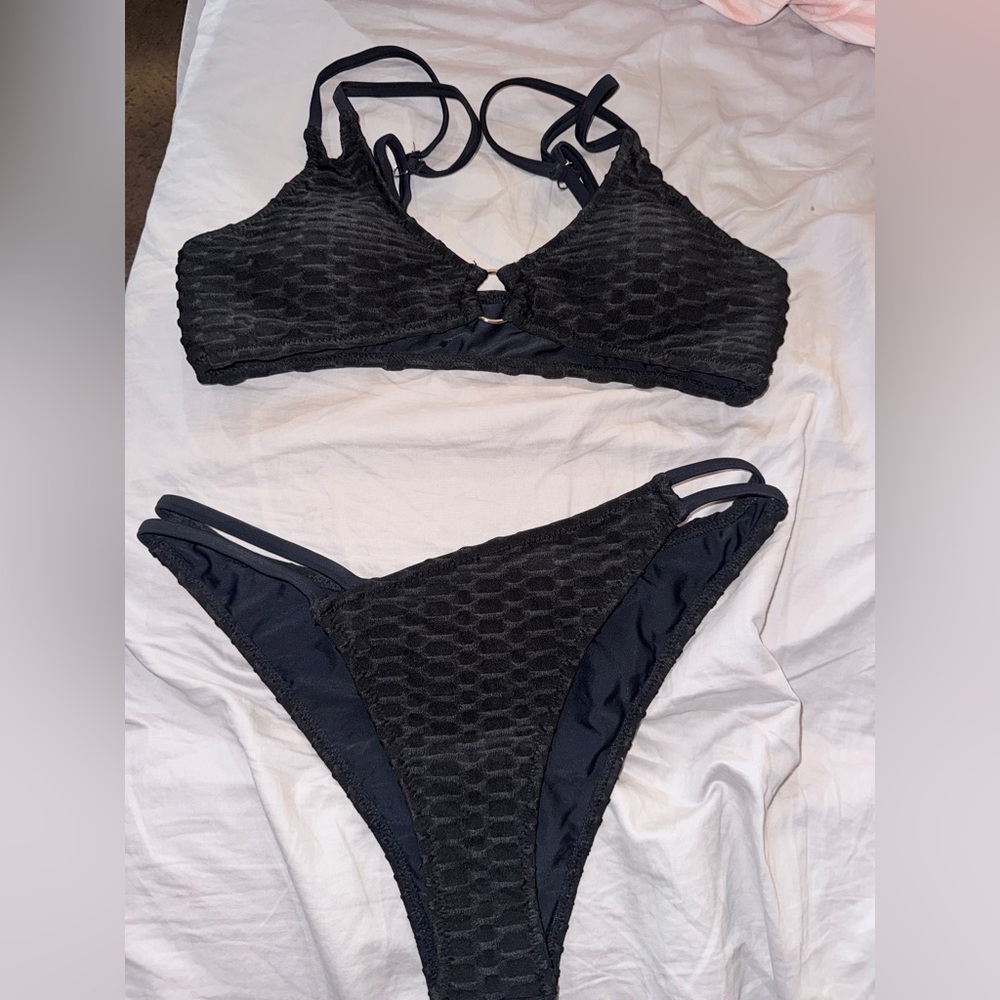 Zaful Black Textured Strappy Bikini Set